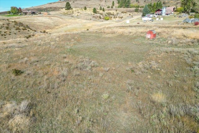 10990 S Fruit. Appx St, Spokane, WA 99223