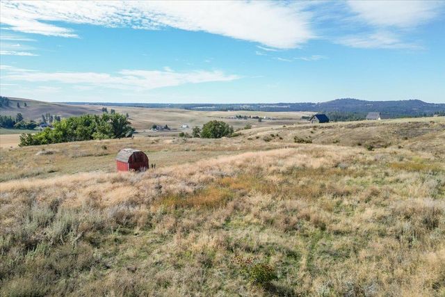 10990 S Fruit. Appx St, Spokane, WA 99223