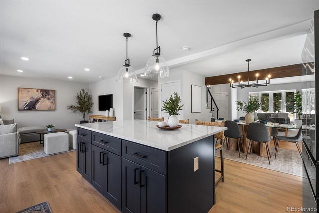 7570 S Rosemary Circle, Centennial, CO 80112