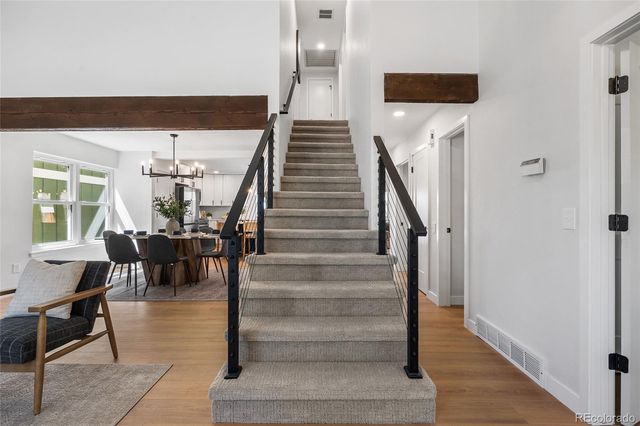 7570 S Rosemary Circle, Centennial, CO 80112