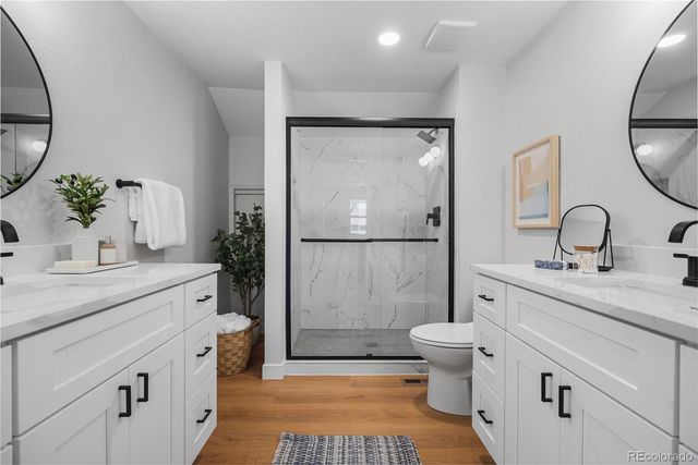 7570 S Rosemary Circle, Centennial, CO 80112