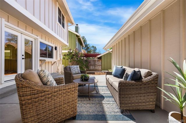 7570 S Rosemary Circle, Centennial, CO 80112