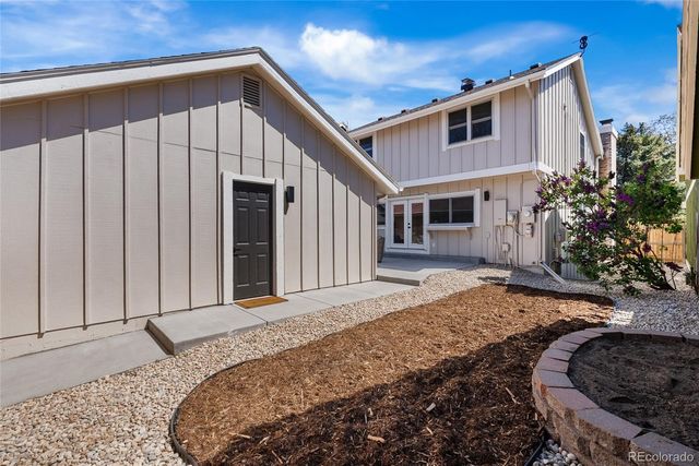 7570 S Rosemary Circle, Centennial, CO 80112