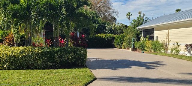 Lot 39 3015 W Riverbend Resort BLVD, Labelle, FL 33935