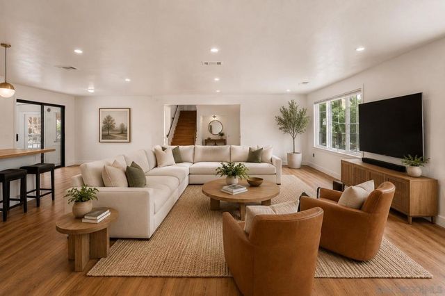 3548 Laurashawn Ln, Escondido, CA 92026