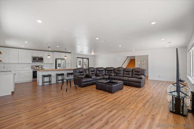3548 Laurashawn Ln, Escondido, CA 92026