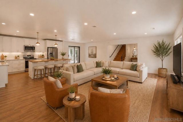 3548 Laurashawn Ln, Escondido, CA 92026