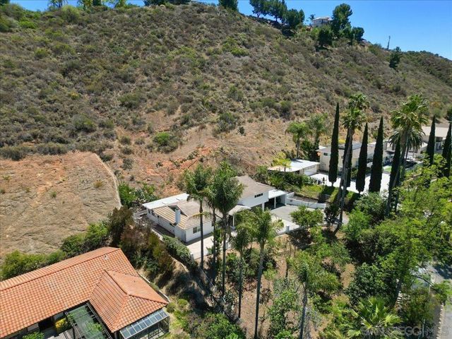 3548 Laurashawn Ln, Escondido, CA 92026