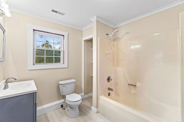 51 Turkeytown Rd, Hilham, TN 38568