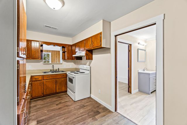 51 Turkeytown Rd, Hilham, TN 38568