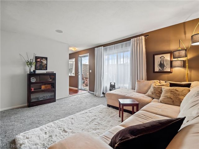 53 Greenfield Court, Berea, OH 44017