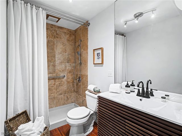 53 Greenfield Court, Berea, OH 44017