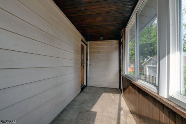 15 Bellair Ave, Fair Lawn Boro, NJ 07410