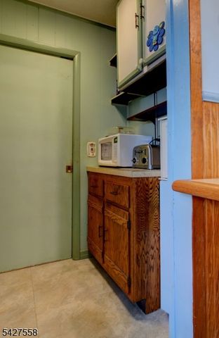 15 Bellair Ave, Fair Lawn Boro, NJ 07410