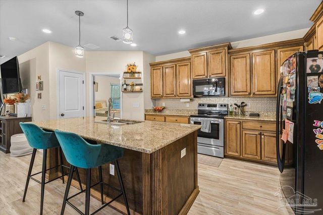 10613 Trailblazer Way, Pensacola, FL 32506