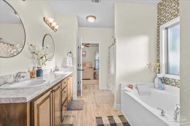 10613 Trailblazer Way, Pensacola, FL 32506