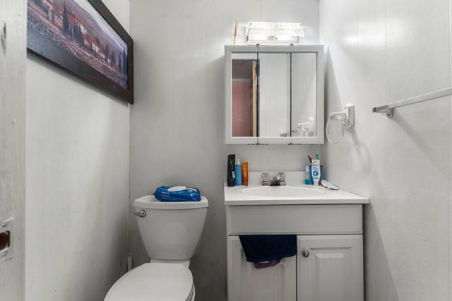 2130 Douglas Drive N, Golden Valley, MN 55422