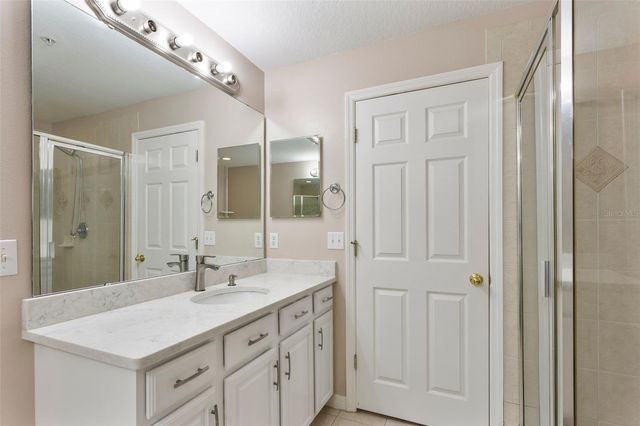 946 DAVENWOOD COURT, Ocoee, FL 34761