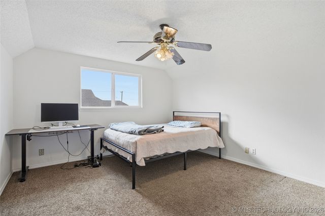 12021 S Forest Place, Jenks, OK 74037