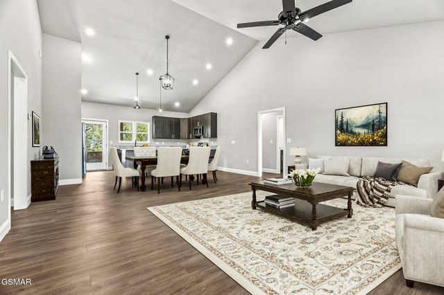3641 Atala Trail, Kodak, TN 37764