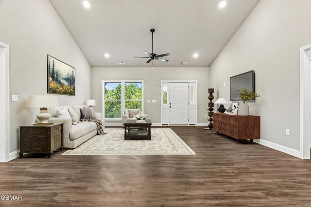 3641 Atala Trail, Kodak, TN 37764