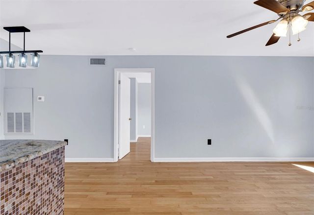 3008 PARKWAY BOULEVARD 303, Kissimmee, FL 34747