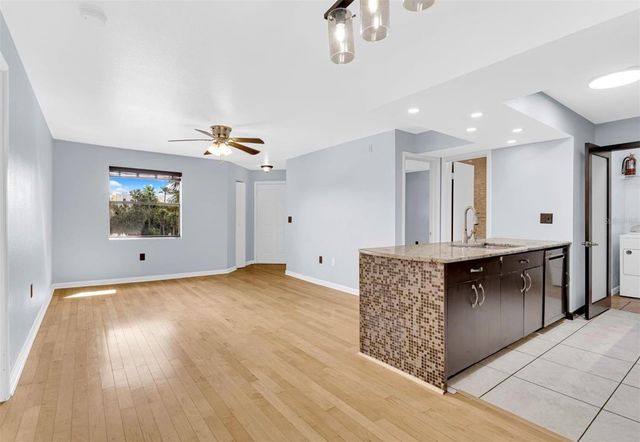 3008 PARKWAY BOULEVARD 303, Kissimmee, FL 34747