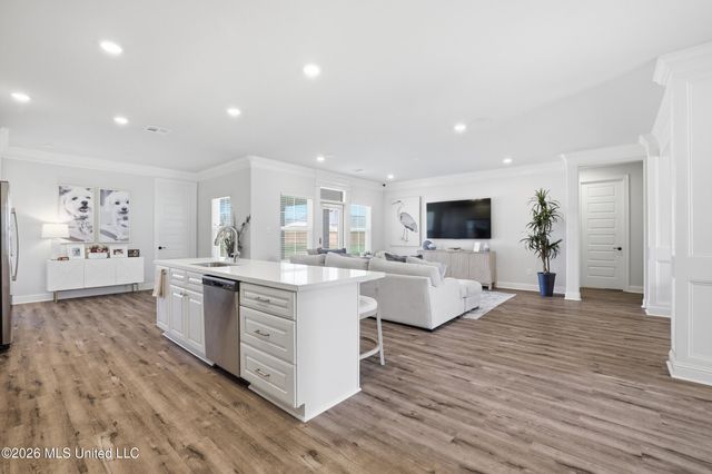 13601 Winterberry Drive, Biloxi, MS 39532