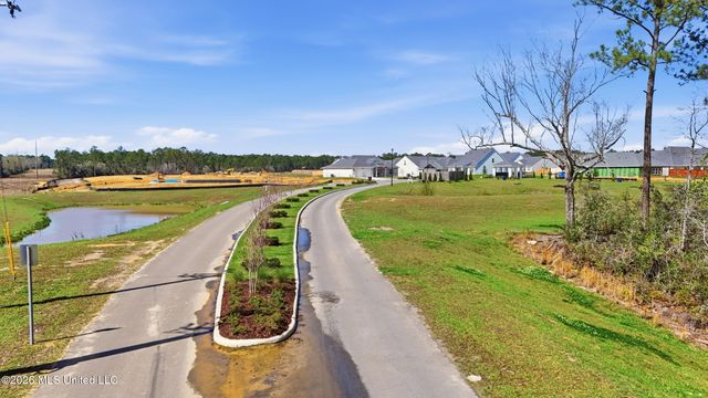 13601 Winterberry Drive, Biloxi, MS 39532