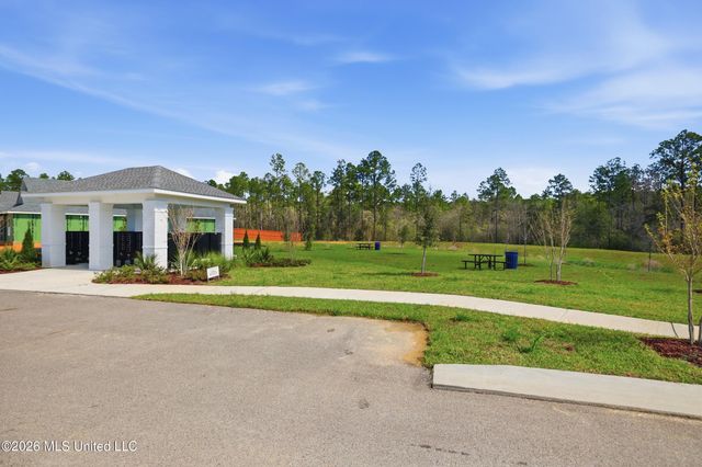 13601 Winterberry Drive, Biloxi, MS 39532