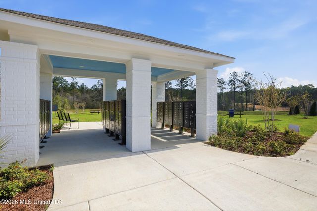 13601 Winterberry Drive, Biloxi, MS 39532