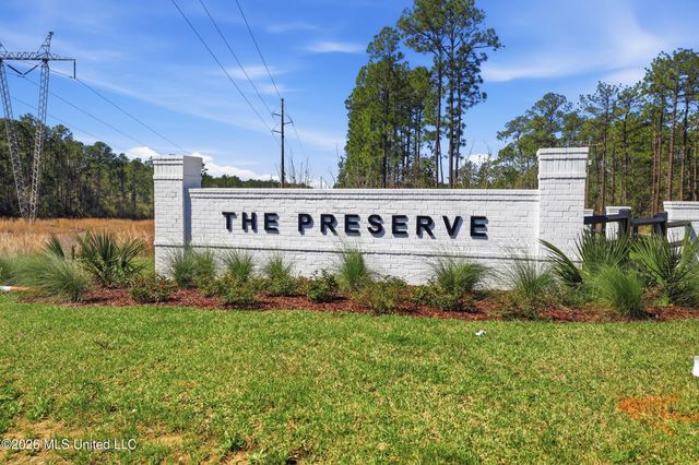 13601 Winterberry Drive, Biloxi, MS 39532