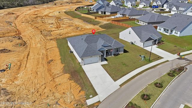 13601 Winterberry Drive, Biloxi, MS 39532