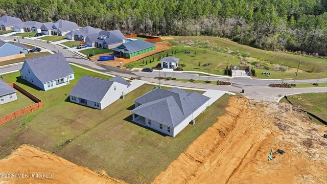 13601 Winterberry Drive, Biloxi, MS 39532