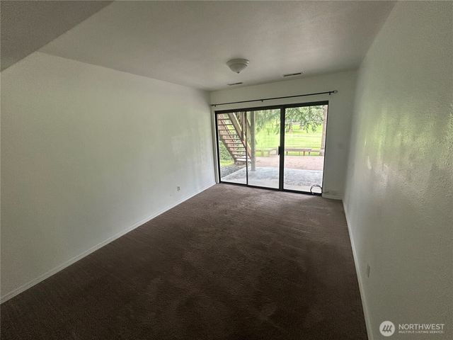3707 Northshore Boulevard NE, Tacoma, WA 98422