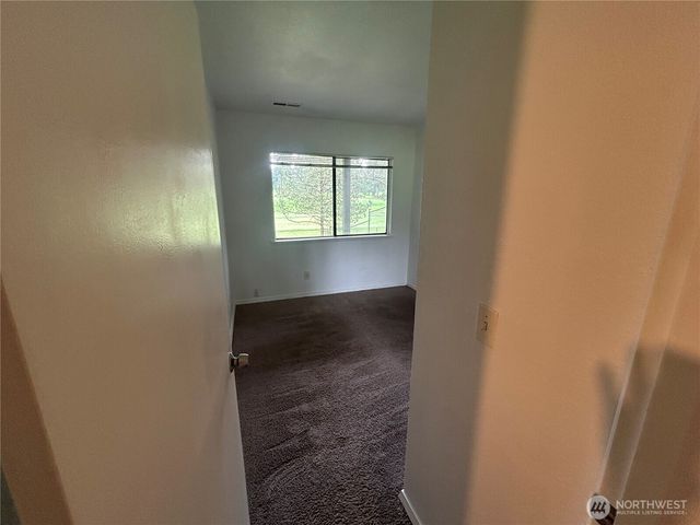3707 Northshore Boulevard NE, Tacoma, WA 98422