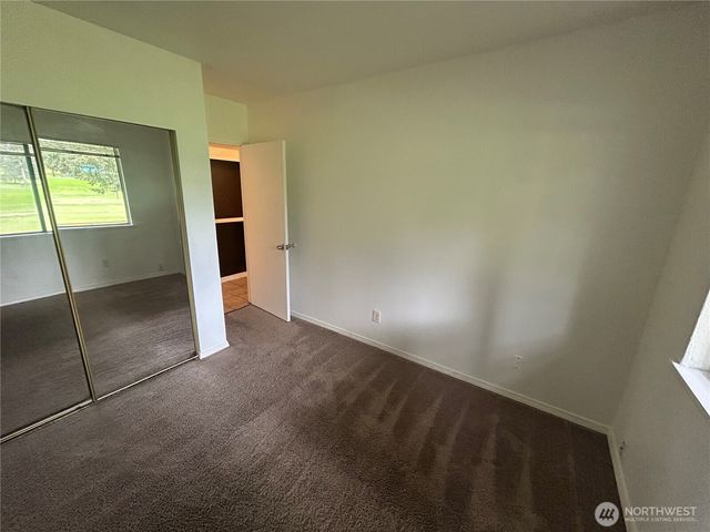 3707 Northshore Boulevard NE, Tacoma, WA 98422