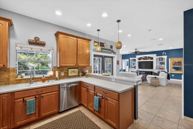 2638 JAYS NEST LANE, Holiday, FL 34691