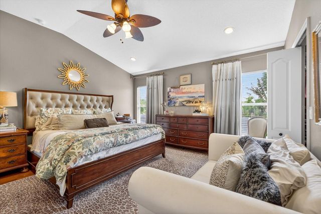 2638 JAYS NEST LANE, Holiday, FL 34691