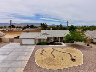 21243 Nisqually, Apple Valley, CA 92308