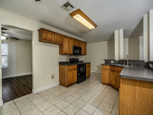 2404 Grover Cleveland Drive, Mckinney, TX 75072