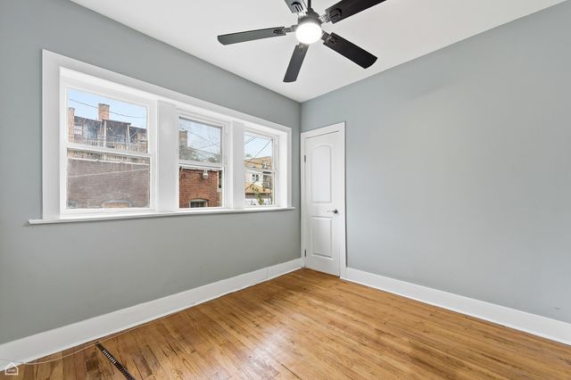 7824 S Euclid Avenue, Chicago, IL 60649