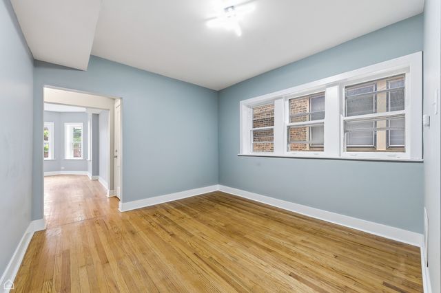 7824 S Euclid Avenue, Chicago, IL 60649