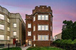 7824 S Euclid Avenue, Chicago, IL 60649