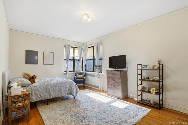 210 Martine Avenue 5L, White Plains, NY 10601