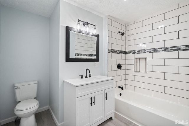 1810 N MARKET Street, Kokomo, IN 46901