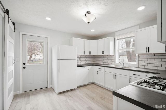 1810 N MARKET Street, Kokomo, IN 46901