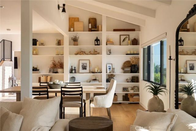 1016 Via Romero, Palos Verdes Estates, CA 90274