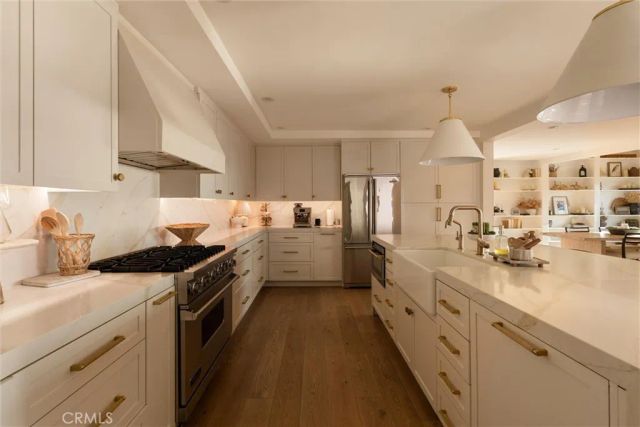 1016 Via Romero, Palos Verdes Estates, CA 90274