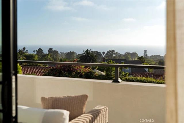 1016 Via Romero, Palos Verdes Estates, CA 90274